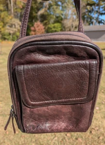 Borsa a tracolla piccola Osgoode Marley - borsa in pelle marrone con zip e chiusura magnetica - Foto 1 di 15