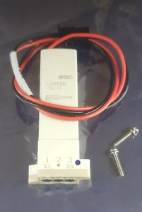 SMC LVM105R-5C-Q VENTIL CHEMIKALIENBODEN MONTIERT CHEMIKALIENVENTIL 3-PORT *NEU ANDERE* - Bild 1 von 4