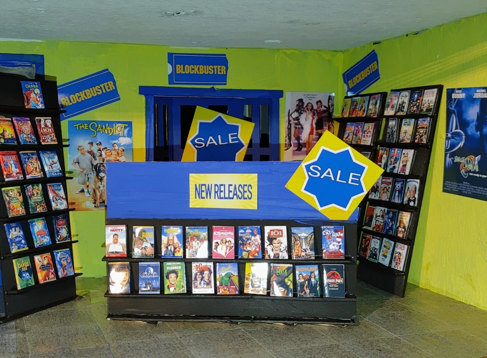 dollhouse miniatures 1:12 Scale / 20 random dvds / MINI DVDS ONLY!!! - Image 1 of 1