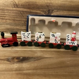 VINTAGE CHRISTMAS AVENUE HOLZEISENBAHN "NOEL" KERZENHALTER MIT ORIGINALVERPACKUNG - Bild 1 von 12