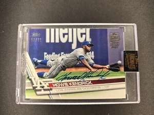 2017 Topps Archives Howie Kendrick Auto /71 LOS ANGELES DODGERS - Picture 1 of 2