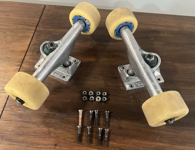 Thunder Trucks Team Edition T149 con ruedas, rodamientos y tornillos Spitfire *LEER* Foto 1 de 4