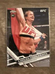 2017 Topps Chrome UFC - Karolina Kowalkiewicz #81 (RC) - Picture 1 of 2