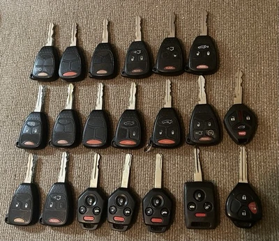 Jeep Chrysler Dodge Subaru Remote Key Fob Smart Lot Transmitter USED OEM - Image 1 of 2