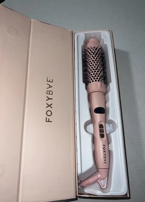 Hottie Hot Ceramic Brush 1.5" - Quick Heat, Salon-Quality Styles - Image 1 of 4