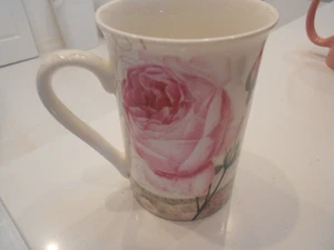 KENT KERAMIK DE LA FETE BLUMENBECHER/TASSE 4 1/4" HOCH - Bild 1 von 5