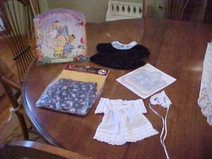 LOT MUFFY VANDERBEAR CHRISTENING, BLACK& WHITE, CLASSIC VELVET AND MORE - Picture 1 of 8