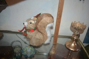 Sisal Squirrel Figurine Bristle Straw Christmas Decor Pier 1 Imports - Picture 1 of 5