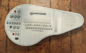 Suzuki Omnichord System 2 OM-84 Teile / Reparatur (schaltet ein / kein Sound) - Bild 1 von 8