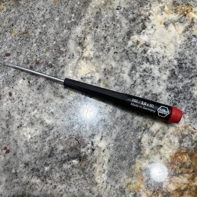 Wiha Precision Screwdriver 260/3,0 x60 - Image 1 of 4