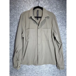 Camisa Lululemon Manga Larga Abotonada Para Hombres Mediana Caqui Utilidad Bolsillo Informal - Imagen 1 de 4