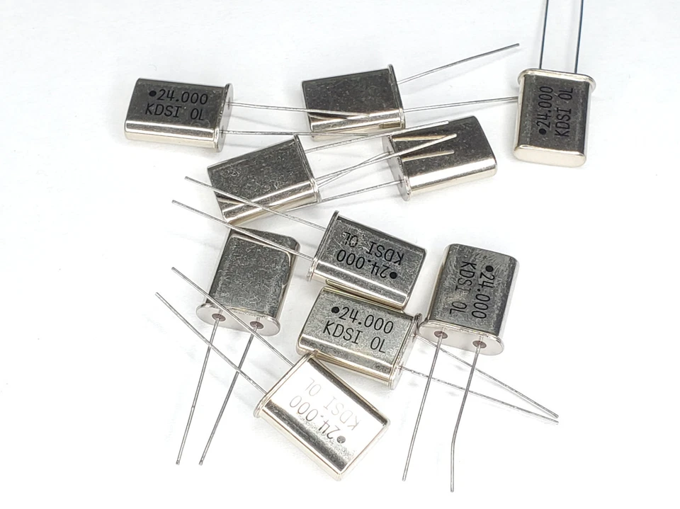 Oscilador de cristal KDS HC494DG6 24.000 MHz 10 un. Foto 1 de 1