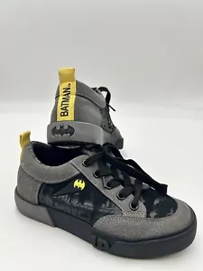 Ground Up Batman DC Comics Bat Wing Low Top Sneakers Shoes Toddler Boys Size 2 - Picture 1 of 6