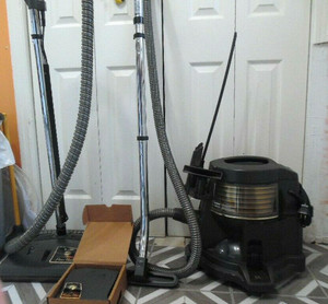 Rainbow Vacuum Cleaners with Edge 
