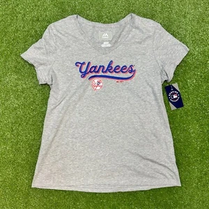 NWT MLB New York Yankees Women's V-Neck T-Shirt Grey Size XL - Picture 1 of 4