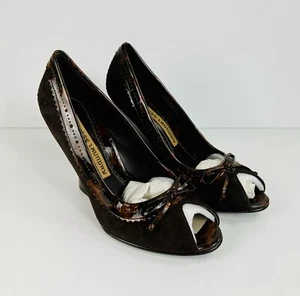 Chinese Laundry Women's Forte Peep Toe Wedge Brown Suede New In Box Size 6 - Picture 1 of 12