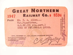 1947 GREAT NORTHERN RAILWAY CO RAILROAD EMPLOYEE PASS #8596 - Picture 1 of 2