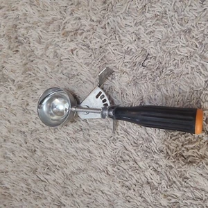 Vintage 18-8 Stainless Steel Brand Ware Ice Cream Scoop LARGE 2 3/4" - Picture 1 of 3