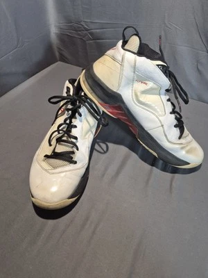 Zapatos de baloncesto Jordan Brand M8 Varsity blancos rojos para hombre talla 11,5 Carmelo Anthony Foto 1 de 4