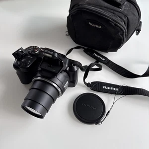Fujifilm Finepix S8650 16.0 Megapixel Digital Camera 36x Optical Zoom Fast Post - Picture 1 of 13