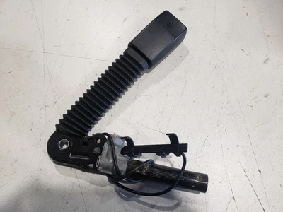 Left Front Seat Belt Buckle - 2001 BMW 330CI E46 Coupe - 01-06 OEM 8257789 - Image 1 of 4