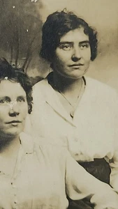 Antique RPPC 1910s Women Portrait – AZO Real Photo Postcard Trio Photo - Picture 1 of 5