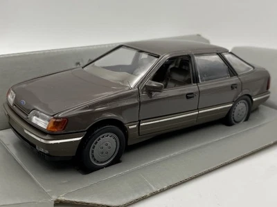 #00 SCHABAK 1:25 Ford Scorpio Diecast auto - Immagine 1 di 4