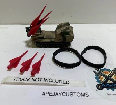 1 set of new tracks and 3 missiles  Matchbox Battle Kings K-117 SP Hawk Launcher - Image 1 of 4