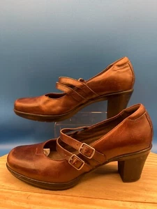 Clarks Mary Jane Shoe Artisan Women's Sz 7.5M Brown Leather Adjustable Straps - Picture 1 of 11
