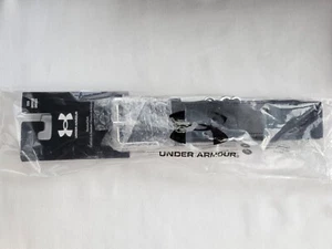 Cinturón de béisbol ajustable Under Armour UA para adultos - Se adapta hasta 44" - Artículo # 1252084 - Imagen 1 de 1