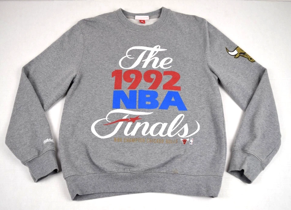 复古 NBA 卫衣 1992 总决赛尺寸 S/M Y2K Mitchell Ness 怀旧灰色红色 — 第 1/4 张图片