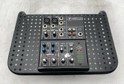 Mackie 402VLZ4 Compact Podcast Mixer 4-Channel with Onyx Mic Preamps & Phantom - Image 1 of 4