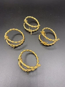 Napkin Rings Set Of 4. Wire Design Gold Color - Picture 1 of 3