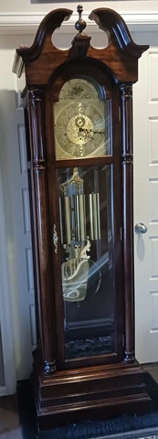 RIDGEWAY GRANDFATHER CLOCK VINTAGE WITH SET-UP AND 1 YR WARRANTY-LOCAL ONLY Cover
