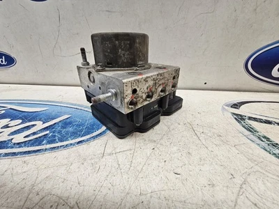 Suzuki Swift Mk3 2010-2017 ABS Pump Control Module 56110-68LA0 0265956013   - Image 1 of 4