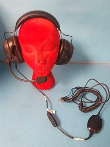 PLANTRONICS GAMECOM COMMANDER PC HEADSET W/ MIC CDR-6554 RARE WIRED GAMER BLACK - Picture 1 of 15