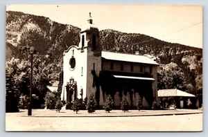 Postal Capilla Paulina en Broadmoor, Iglesia Católica, Colorado Springs, CO RPPC - Imagen 1 de 2
