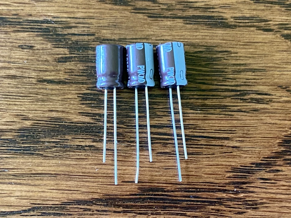 Kit de Recapitulación Marantz 6170 (3 Condensadores) Juego de Reparación de Velocidad de Fuente de Alimentación Giratorio Foto 1 de 1