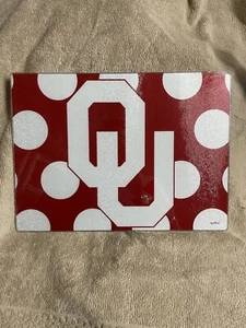 NCAA OKLAHOMA SOONERS, TEMPERED GLASS CUTTING BOARD NEW WITH TAGS NO BOX - Picture 1 of 3