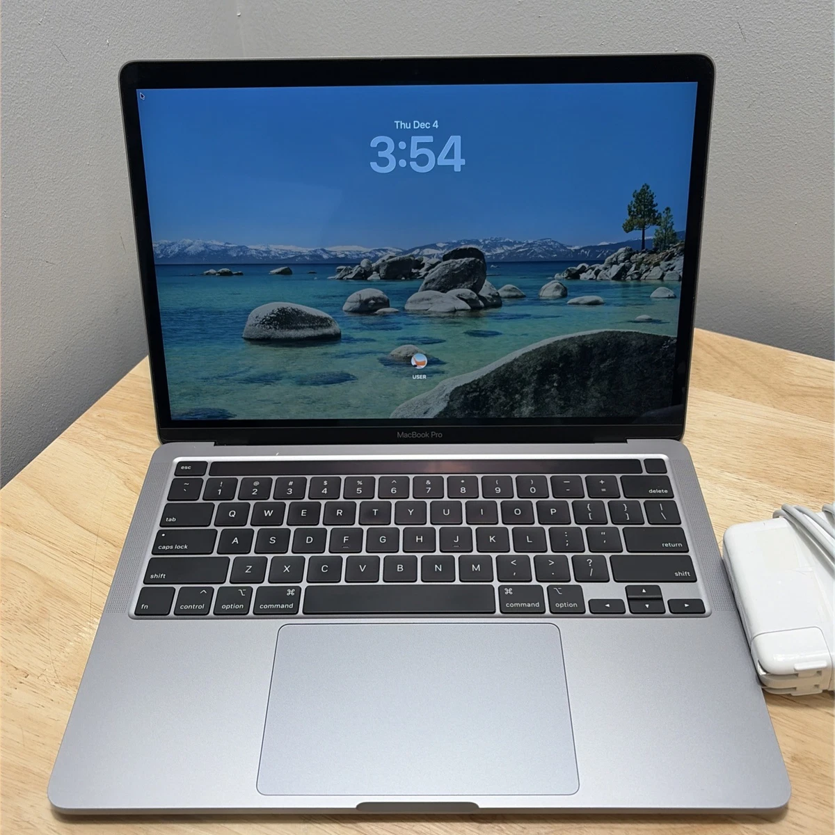 Apple MacBook Pro 13
