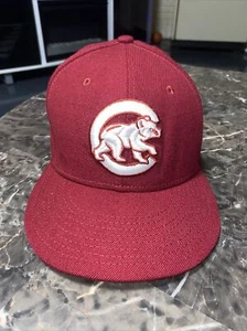 Chicago Cubs Red Fitted Baseball Hat Cap Size 7 1/4 MLB New Era 59fifty - Picture 1 of 9