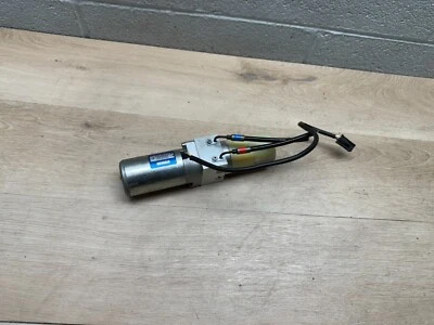 MERCEDES BENZ S550 S63 OEM TAPA MALETERO TRASERO BLOQUEO HIDRÁULICO CIERRE BOMBA CILINDRO Foto 1 de 4