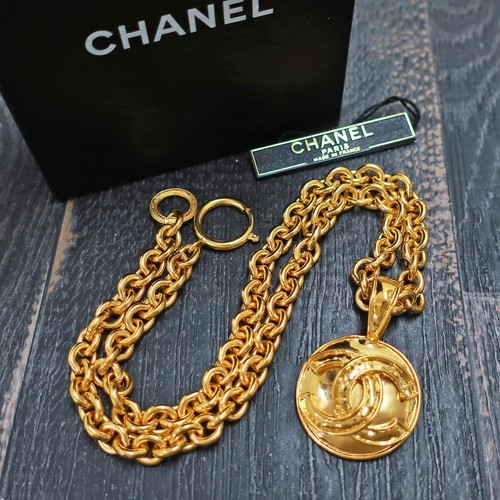Collana CHANEL placcata oro logo CC rotonda vintage catena ciondolo #719c rialzo