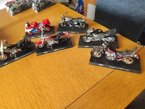 Maisto YAMAHA Motorbikes/ Motorcycles JOB LOT X 6 Die Cast Model 1:18 Scale - Picture 1 of 12