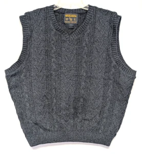 Vintage Woolrich Sweater Vest Mens Large Blue V Neck Made USA Classic Cable Knit - Picture 1 of 6
