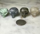 Sculptures de tête extraterrestre (labradorite, feuille d'arbre, pyrite et quartz blanc) - Pack de 4