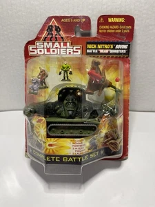 Kenner 1998 Small Soldiers Nick Nitro's Battle Roving Head Quarters MICRO  VTG - Picture 1 of 3