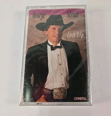 George Strait Livin it up Cassette - New Factory Sealed MCAC-6415 Foto 1 de 4