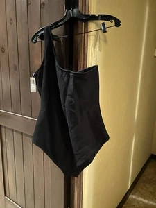 Old Navy Black Ribbed One Piece Swimsuit with One Strap NWT- XL - Picture 1 of 4