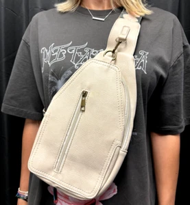 Bolso Bandolera Pequeño para Mujer - Riñoneras Bandolera de Cuero - Imagen 1 de 3